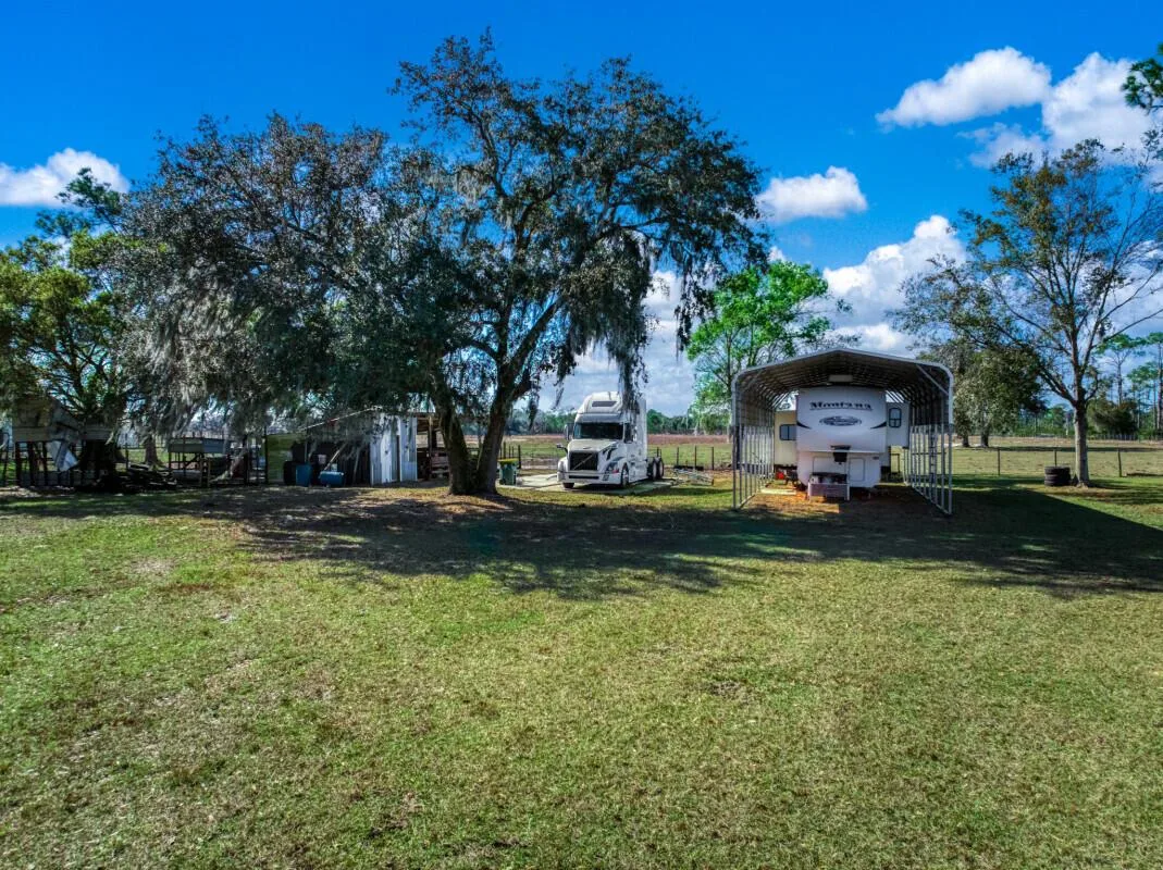 948 S Riverdale Road, FL 33825 photo 11