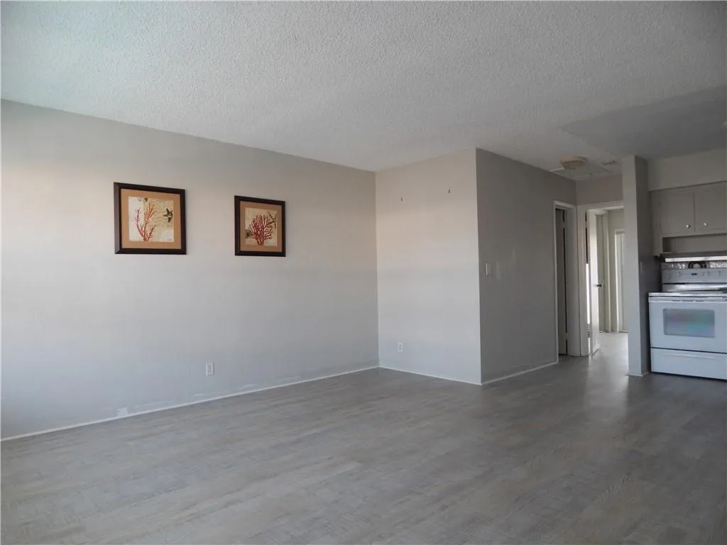 2841 NE 32nd Street # 29, Fort Lauderdale, FL 33306 photo 4