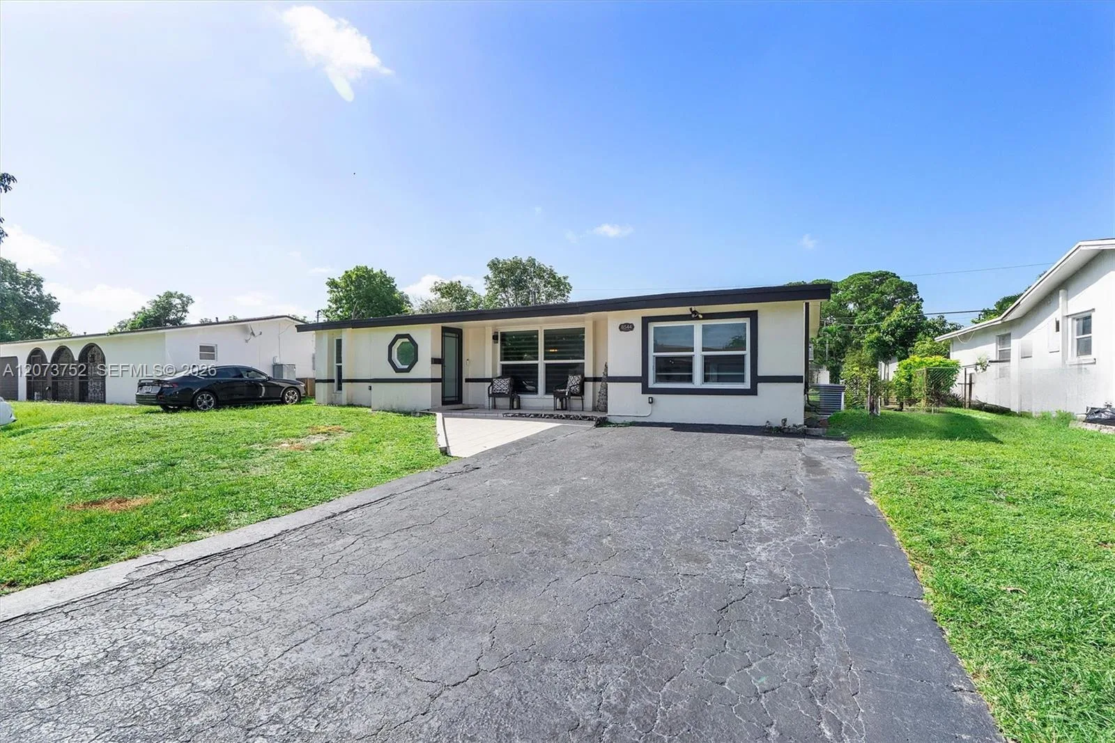 8544 Sheraton Dr, Miramar, FL 33025 photo 2