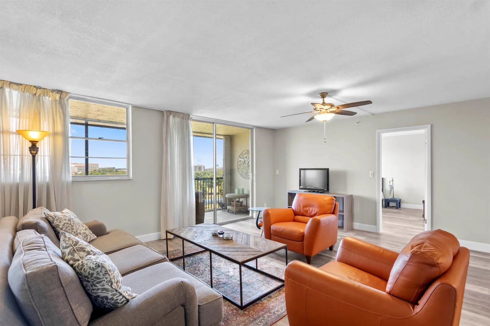 3150 W Rolling Hills Circle # 704, Davie, FL 33328 photo 9