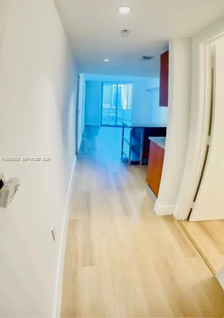 185 SW 7th St # 1605, Miami, FL 33130 photo 10