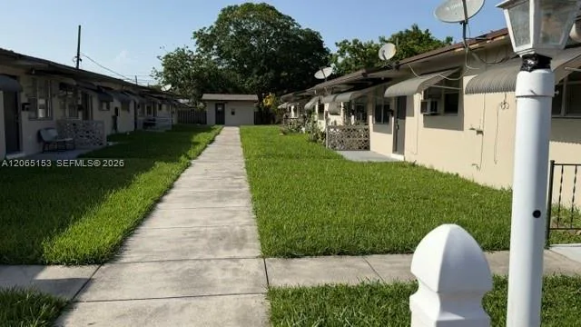 2901 Jackson St # 1, Hollywood, FL 33020
