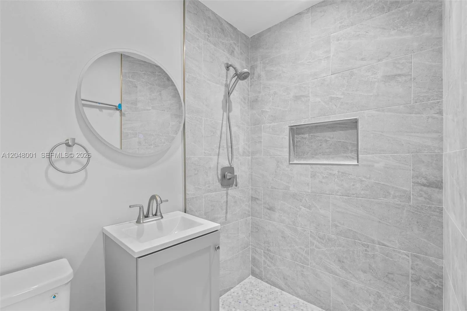 1634 NE 4th Pl, Fort Lauderdale, FL 33301 photo 11