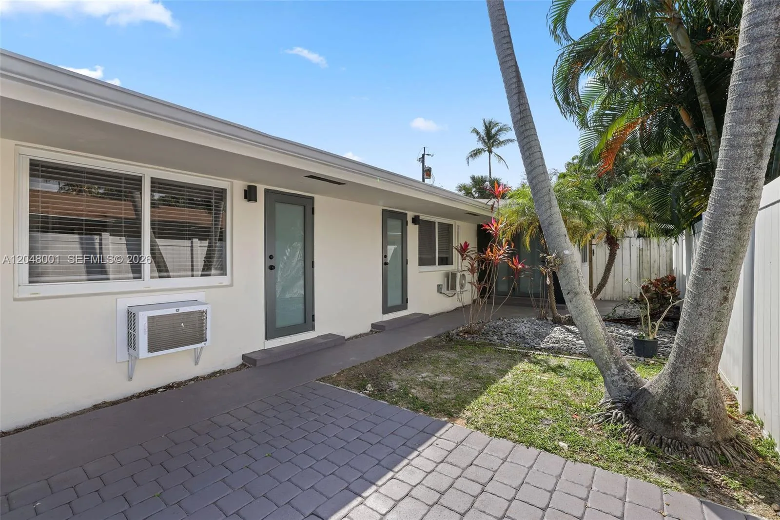 1634 NE 4th Pl, Fort Lauderdale, FL 33301 photo 13