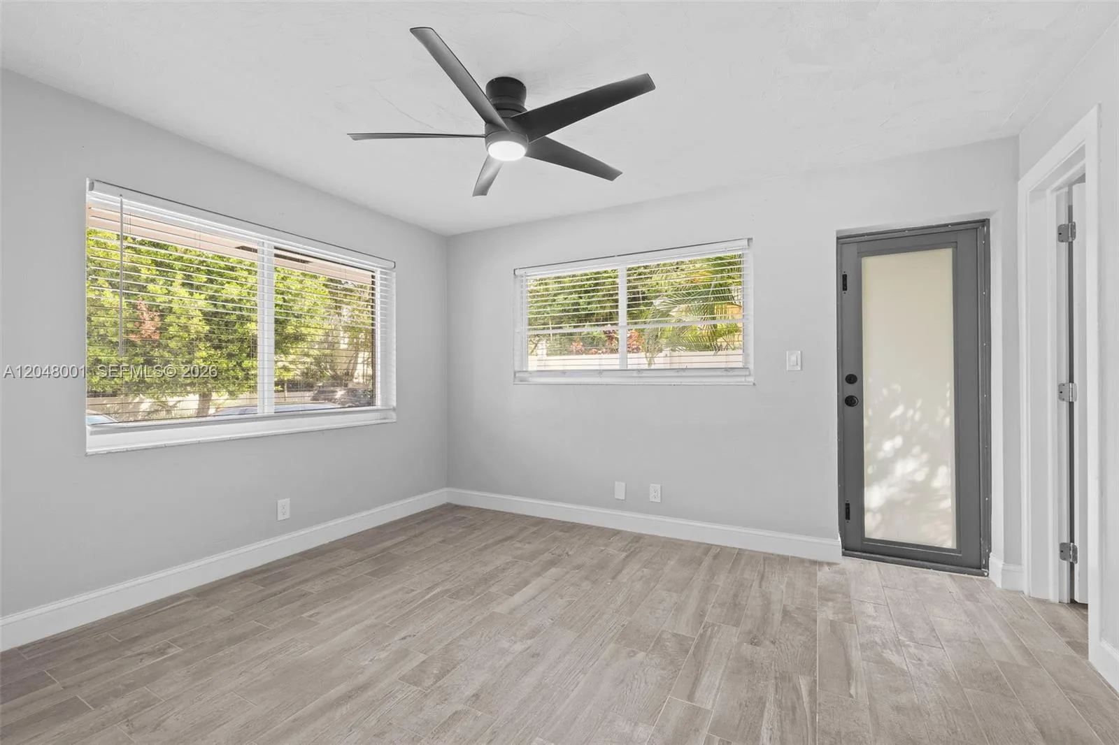 1634 NE 4th Pl, Fort Lauderdale, FL 33301 photo 9