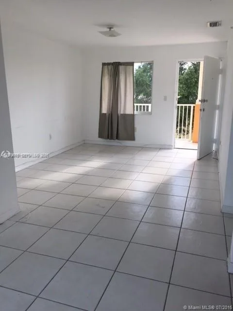 1453 SW 3rd St # 302, Miami, FL 33135 photo 5