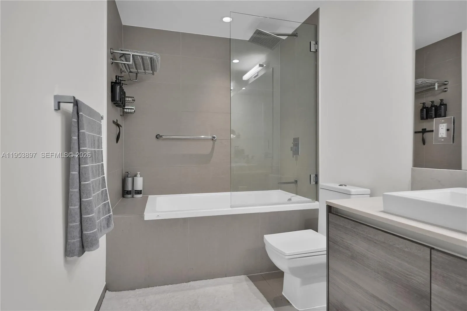 1080 Brickell Ave # 1802, Miami, FL 33131 photo 13