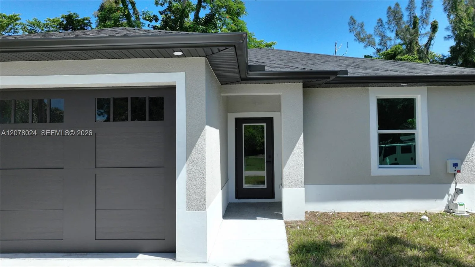 2323 Unity Ave., Fort Myers, FL 33901 photo 2