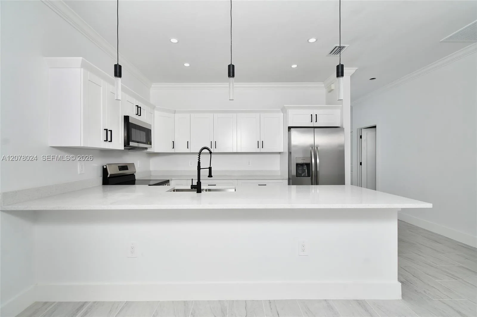 2323 Unity Ave., Fort Myers, FL 33901 photo 3