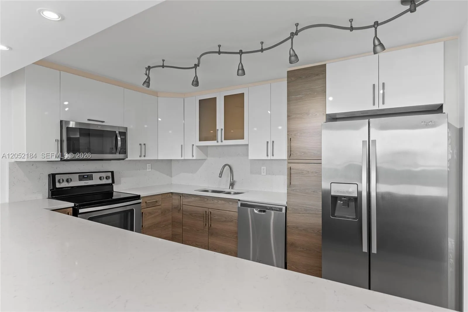 7135 Collins Ave # 1535, Miami Beach, FL 33141 photo 12