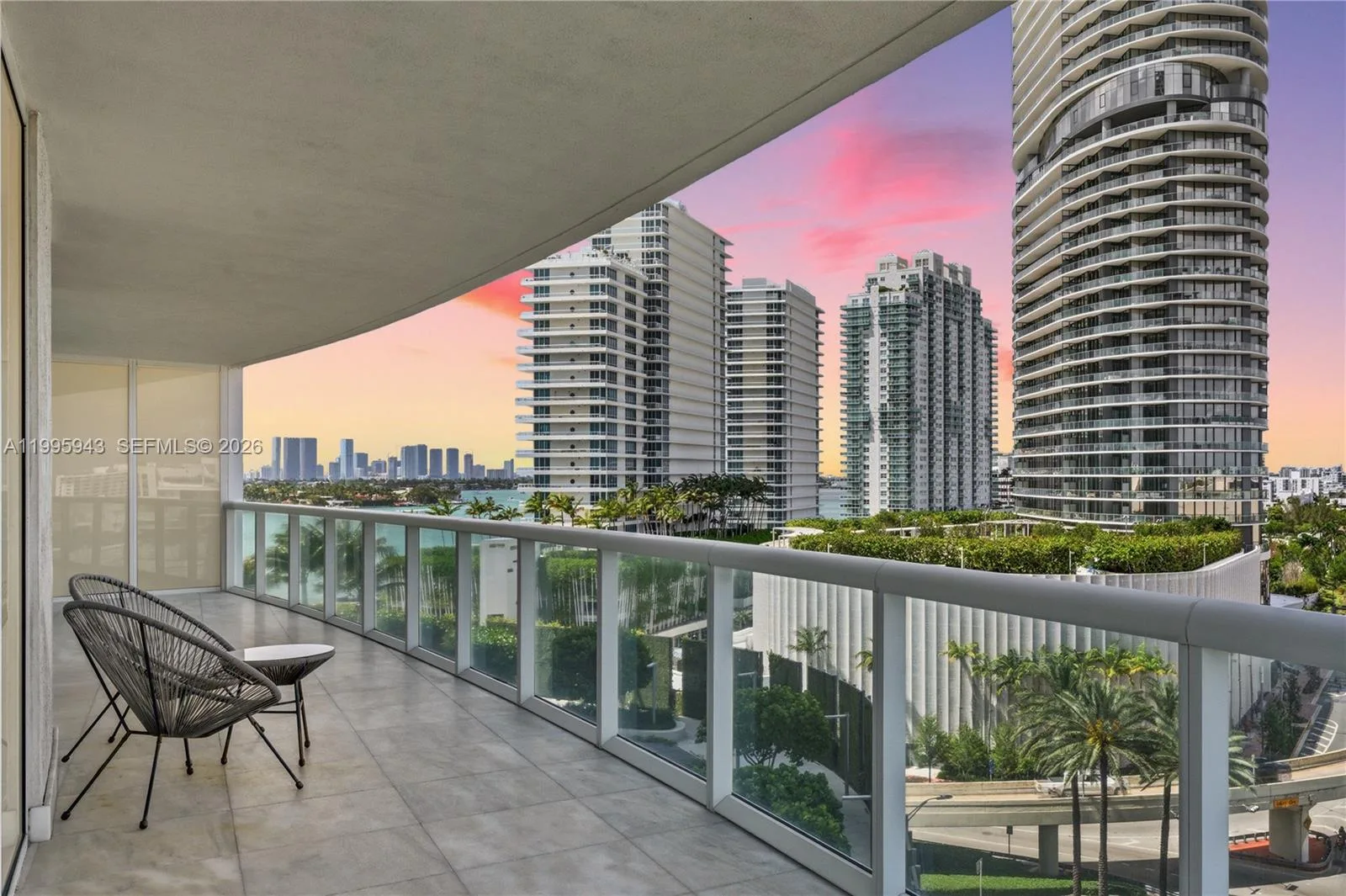 450 Alton Rd # 910, Miami Beach, FL 33139