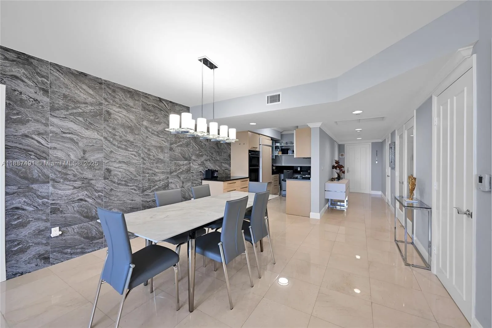 1850 S OCEAN DR # 1507, Hallandale Beach, FL 33009