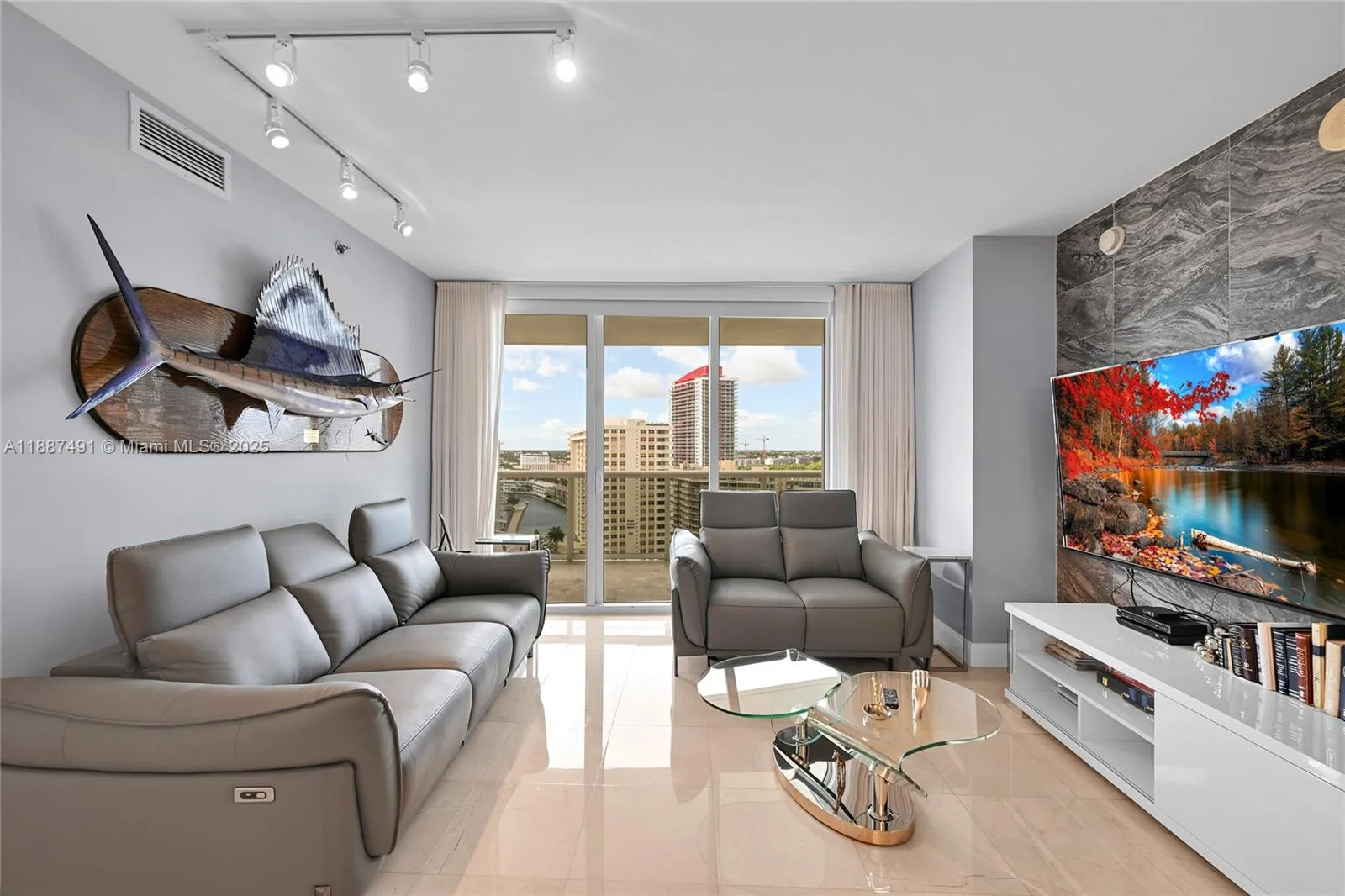 1850 S OCEAN DR # 1507, Hallandale Beach, FL 33009 photo 2