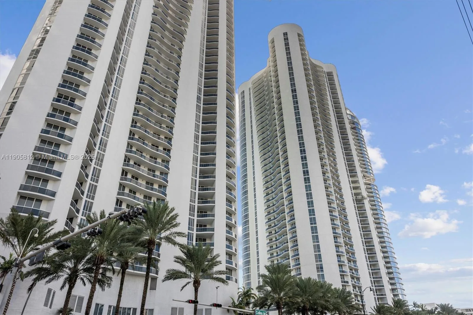 15811 Collins Ave # 3405, Sunny Isles Beach, FL 33160 photo 2