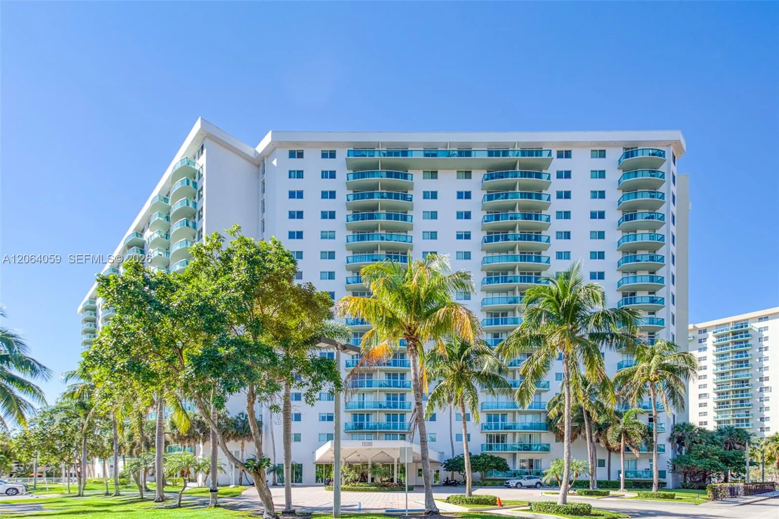 19380 Collins Ave # 406, Sunny Isles Beach, FL 33160