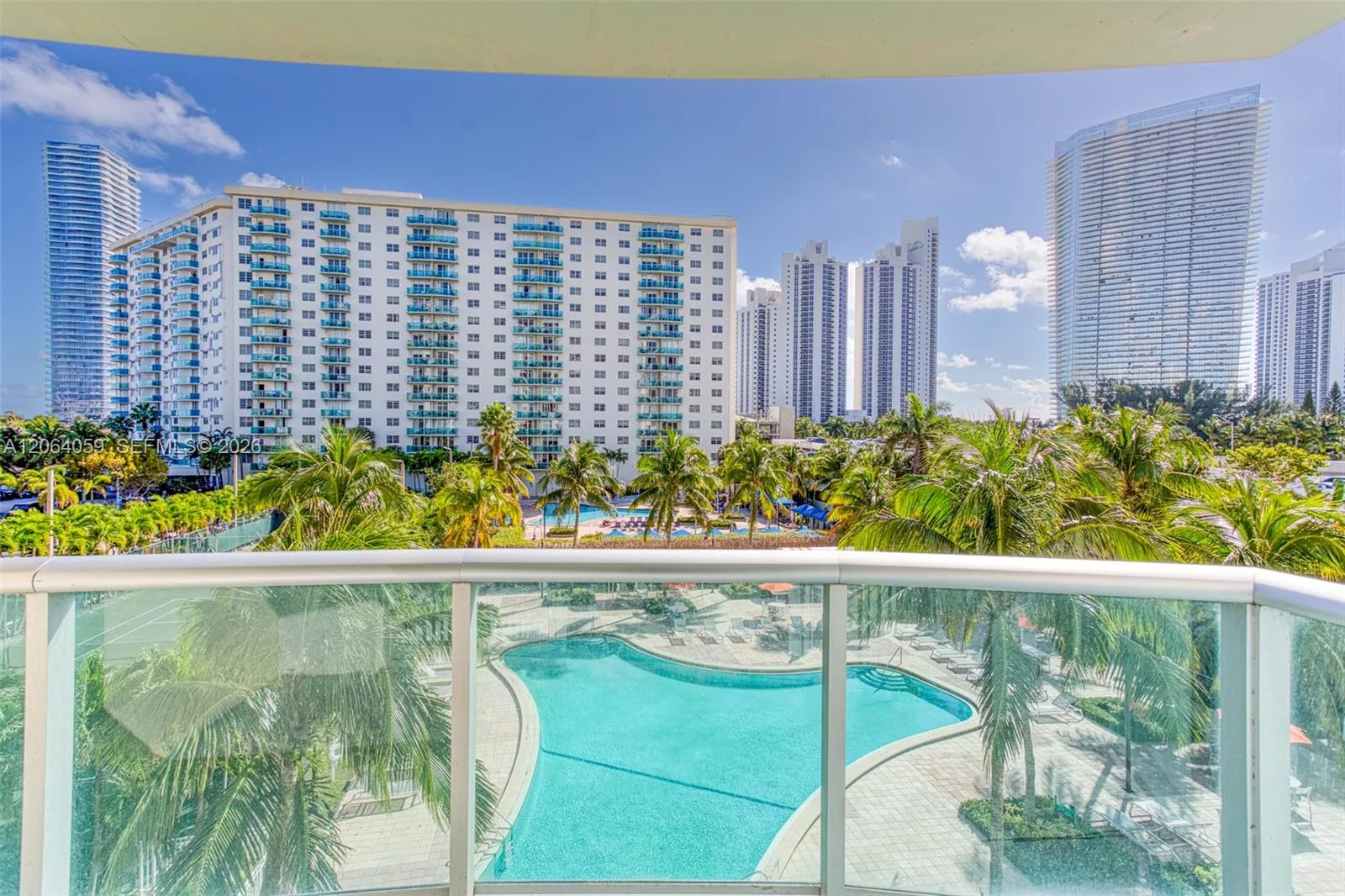 19380 Collins Ave # 406, Sunny Isles Beach, FL 33160 photo 3