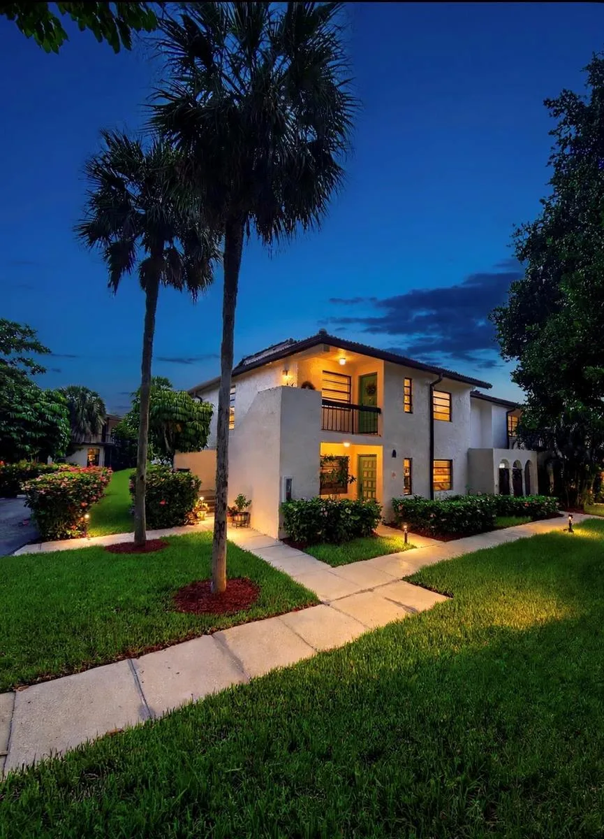 21785 Cypress Drive # 46B, Boca Raton, FL 33433 photo 2