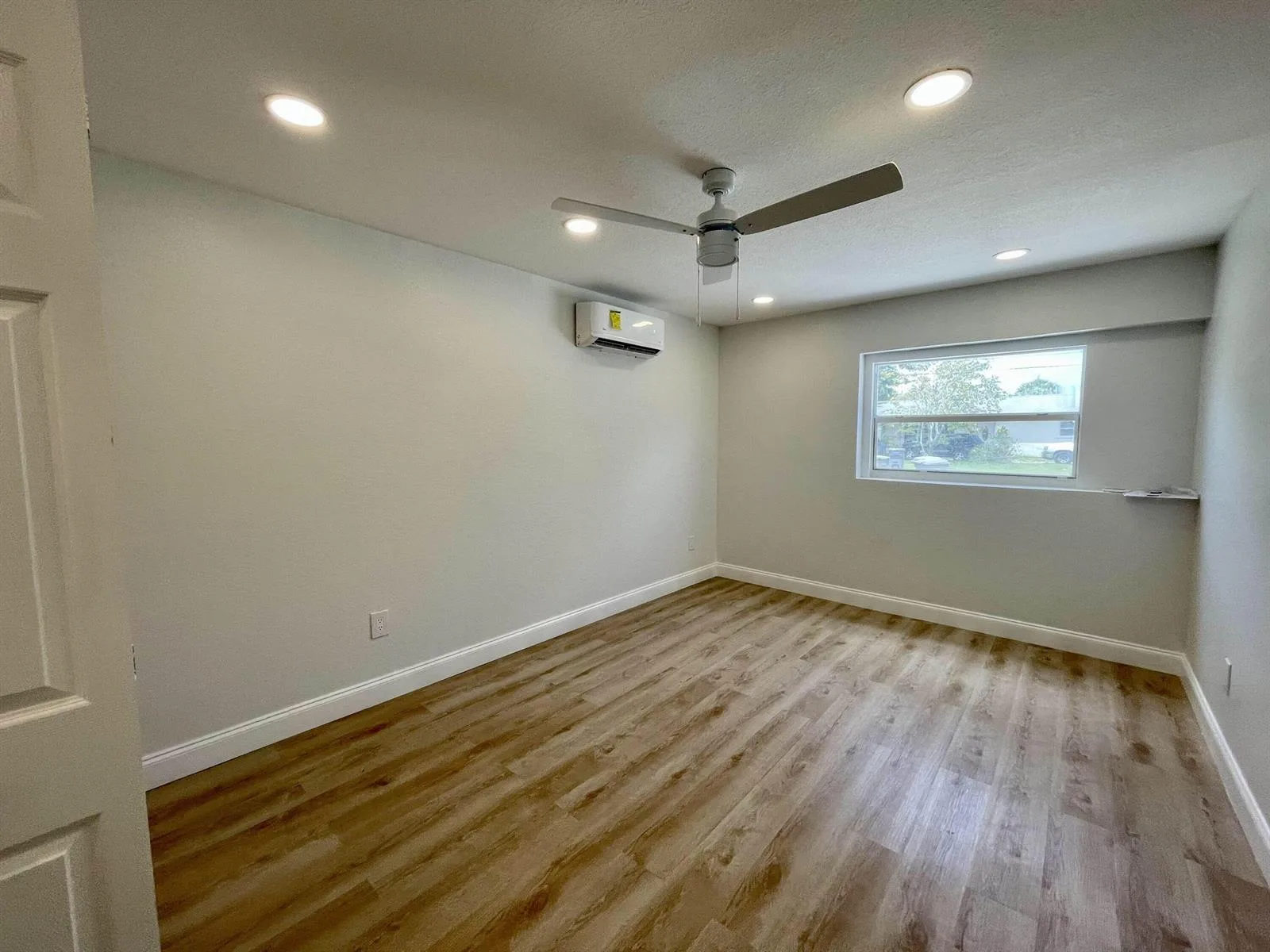 4790 Alberta Avenue, West Palm Beach, FL 33417 photo 4