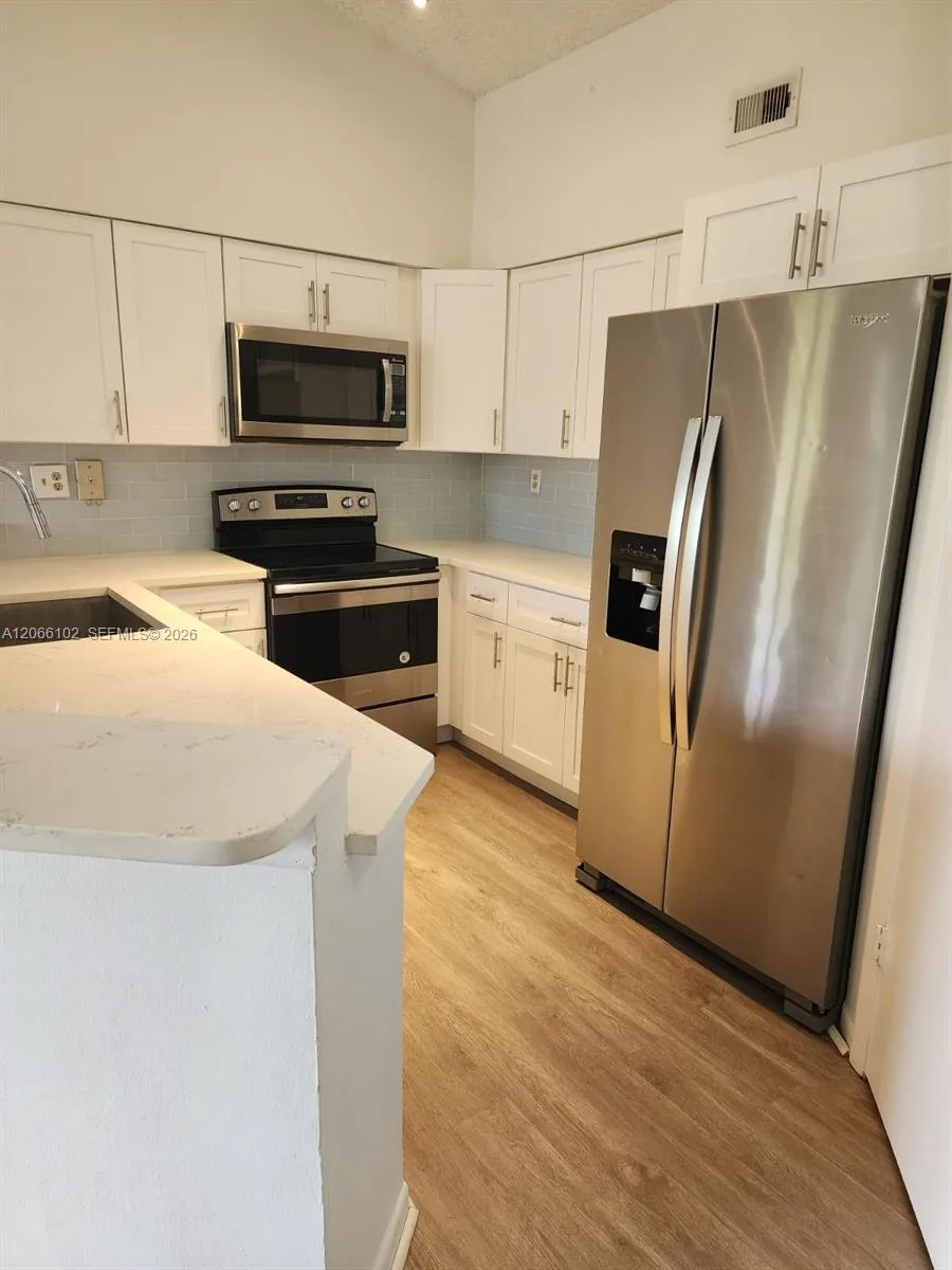 2445 SW 18th Ter # 711, Fort Lauderdale, FL 33315