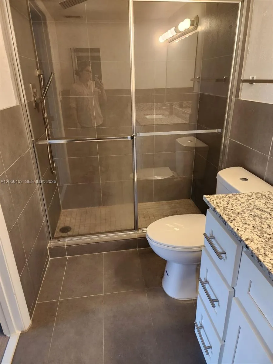 2445 SW 18th Ter # 711, Fort Lauderdale, FL 33315 photo 3