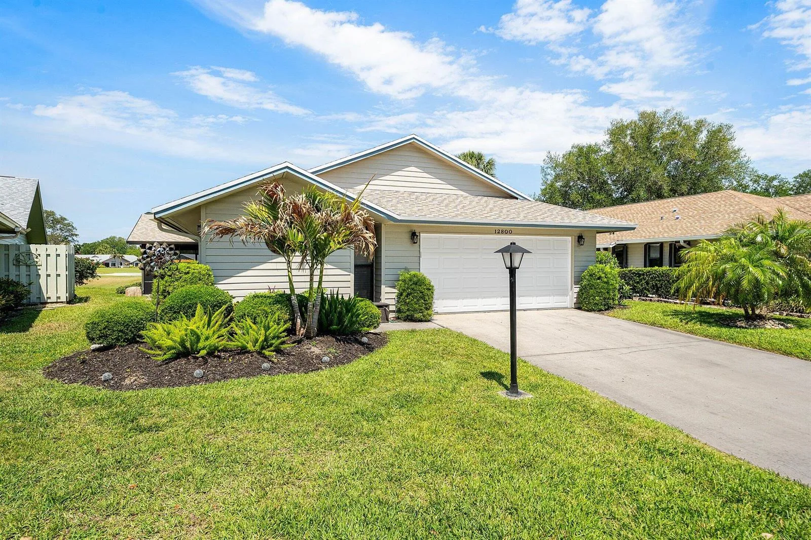12800 SE Laurel Valley Lane, Hobe Sound, FL 33455