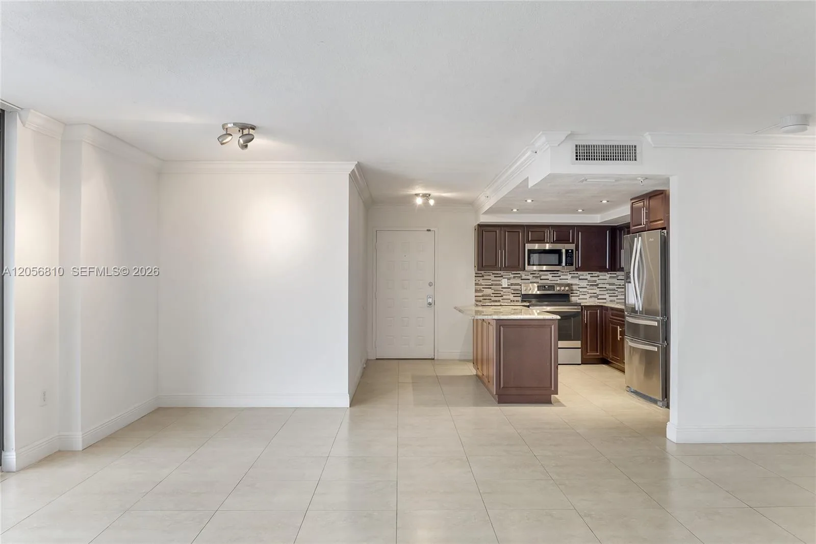 6061 Collins Ave # 15D, Miami Beach, FL 33140 photo 5