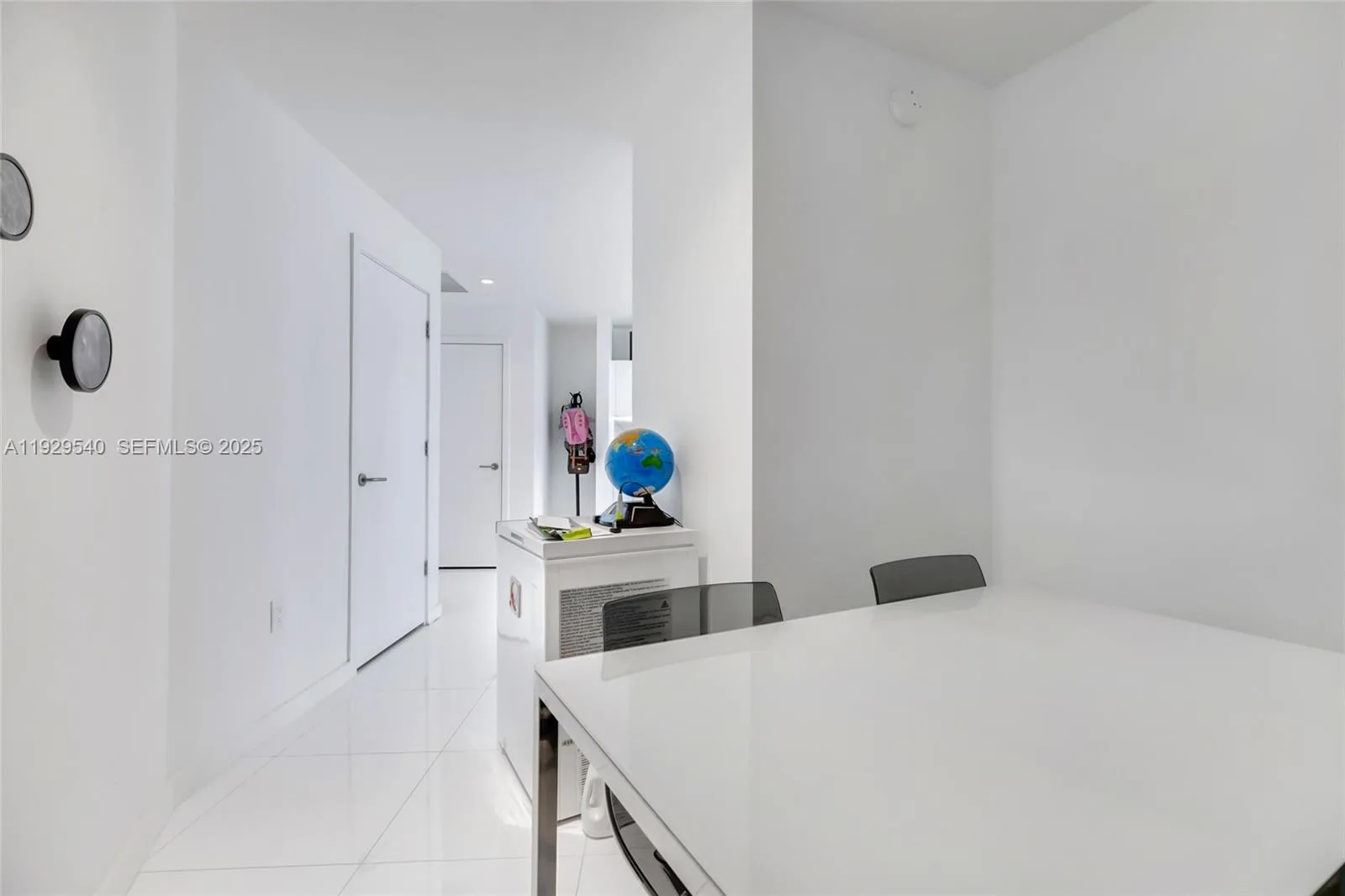 851 NE 1st Ave # 1202, Miami, FL 33132 photo 12