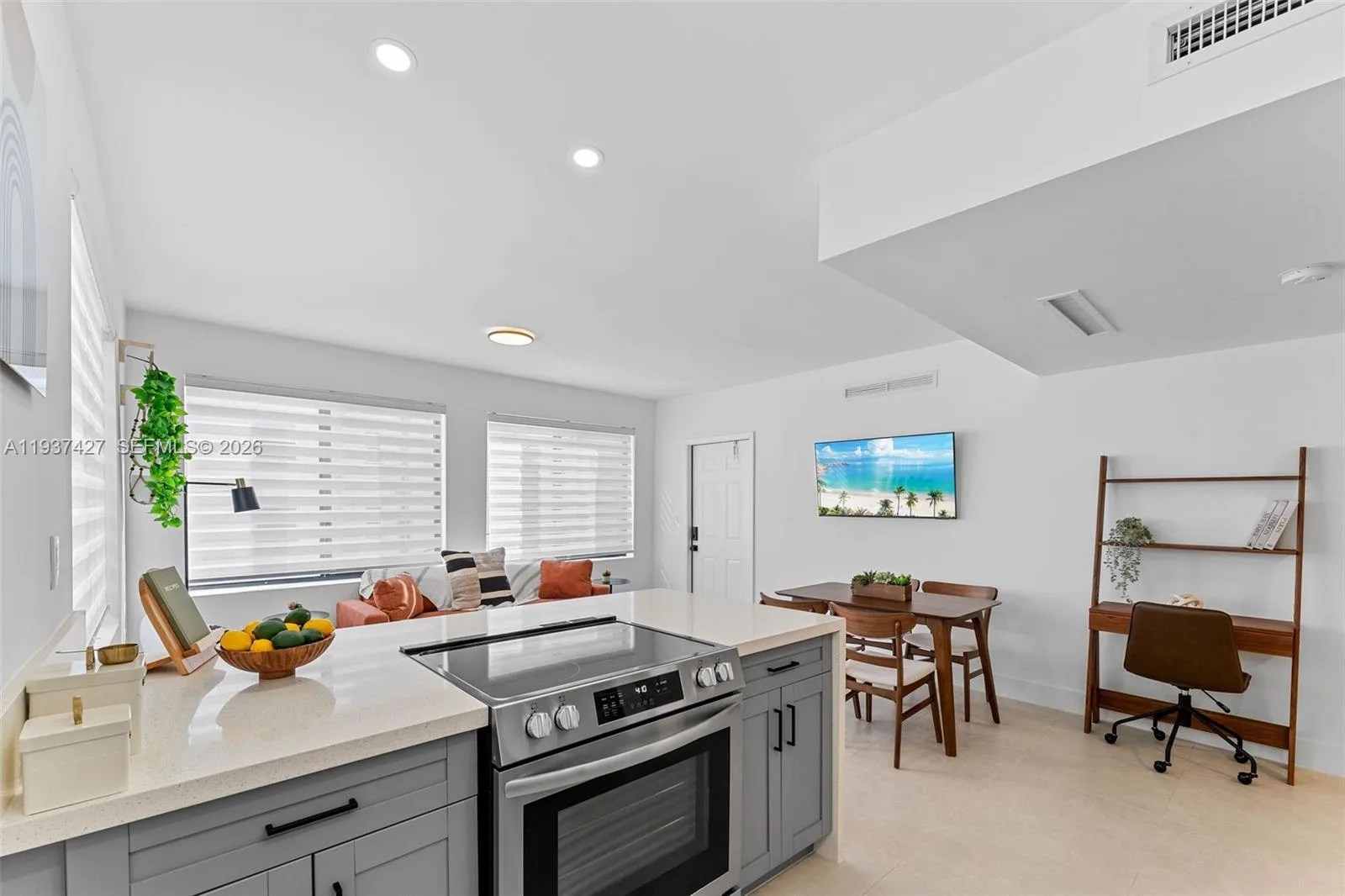 1144 SW 4th St # 8, Miami, FL 33130 photo 6