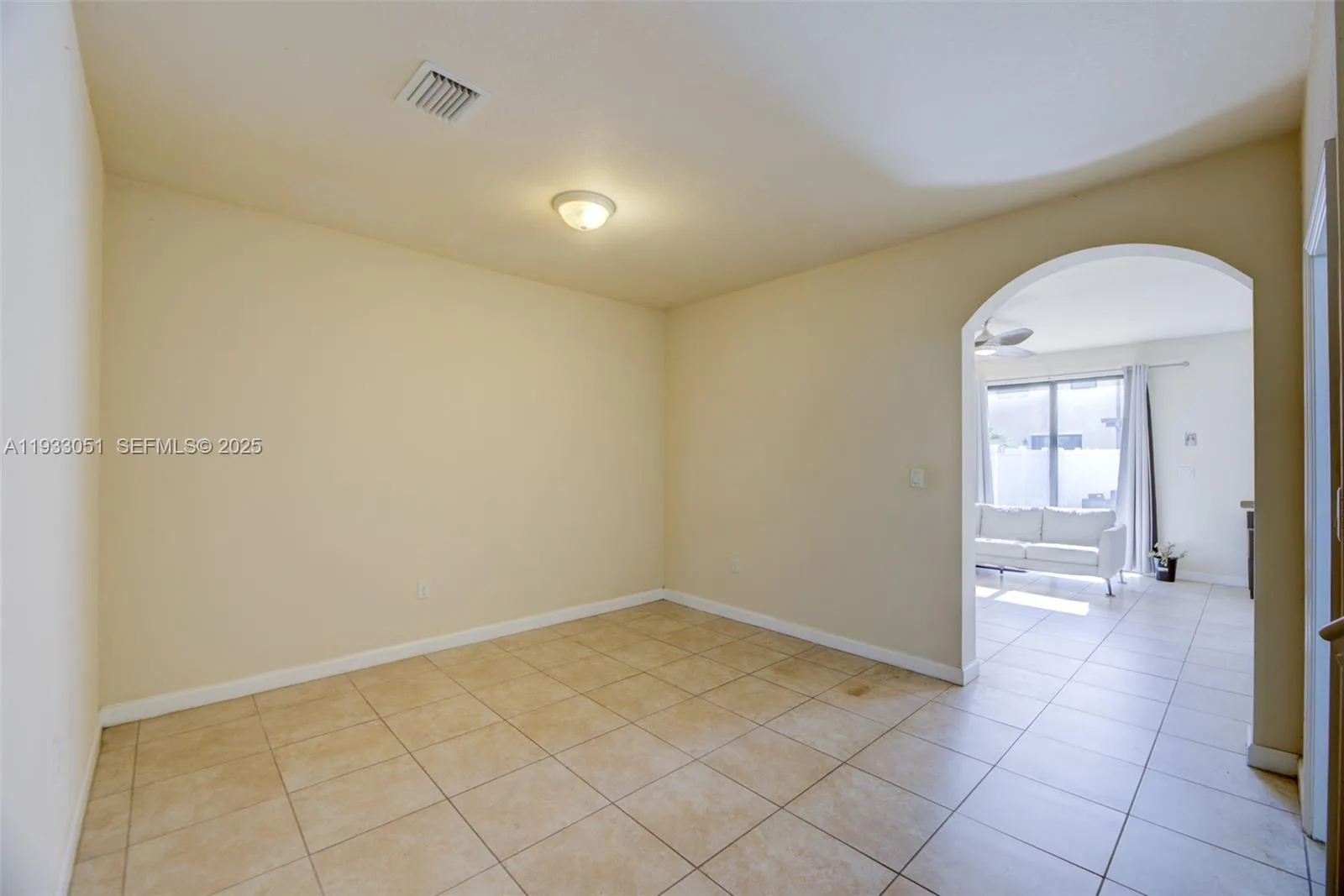3316 W 91st Ter, Hialeah, FL 33018 photo 11