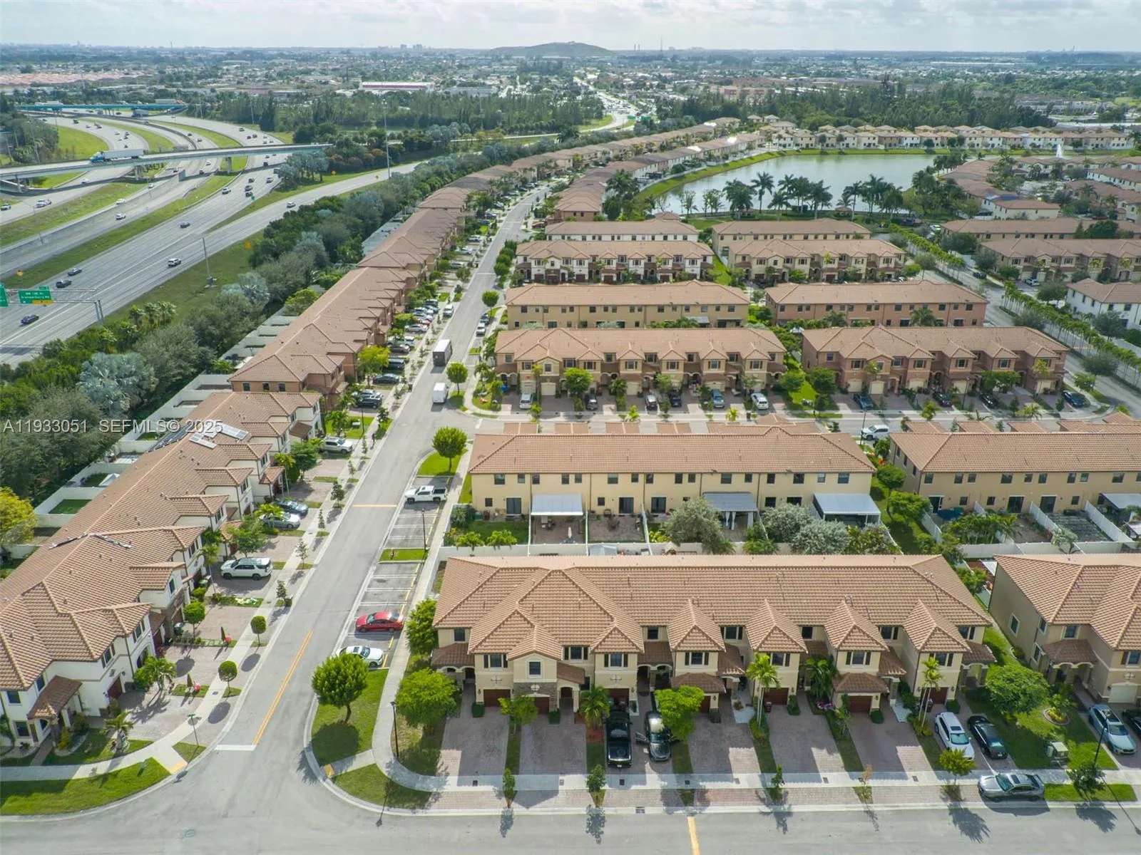 3316 W 91st Ter, Hialeah, FL 33018 photo 6