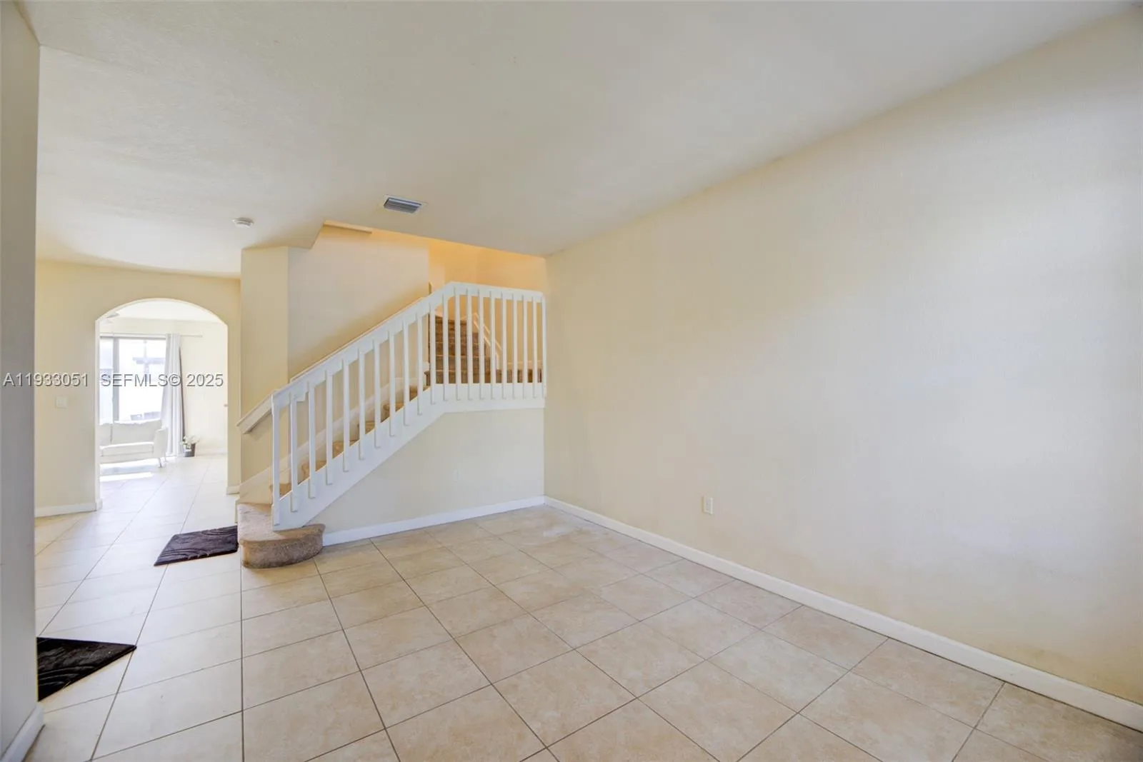 3316 W 91st Ter, Hialeah, FL 33018 photo 8