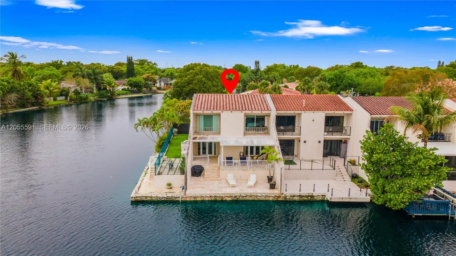 7282 Jacaranda Ln, Miami Lakes, FL 33014