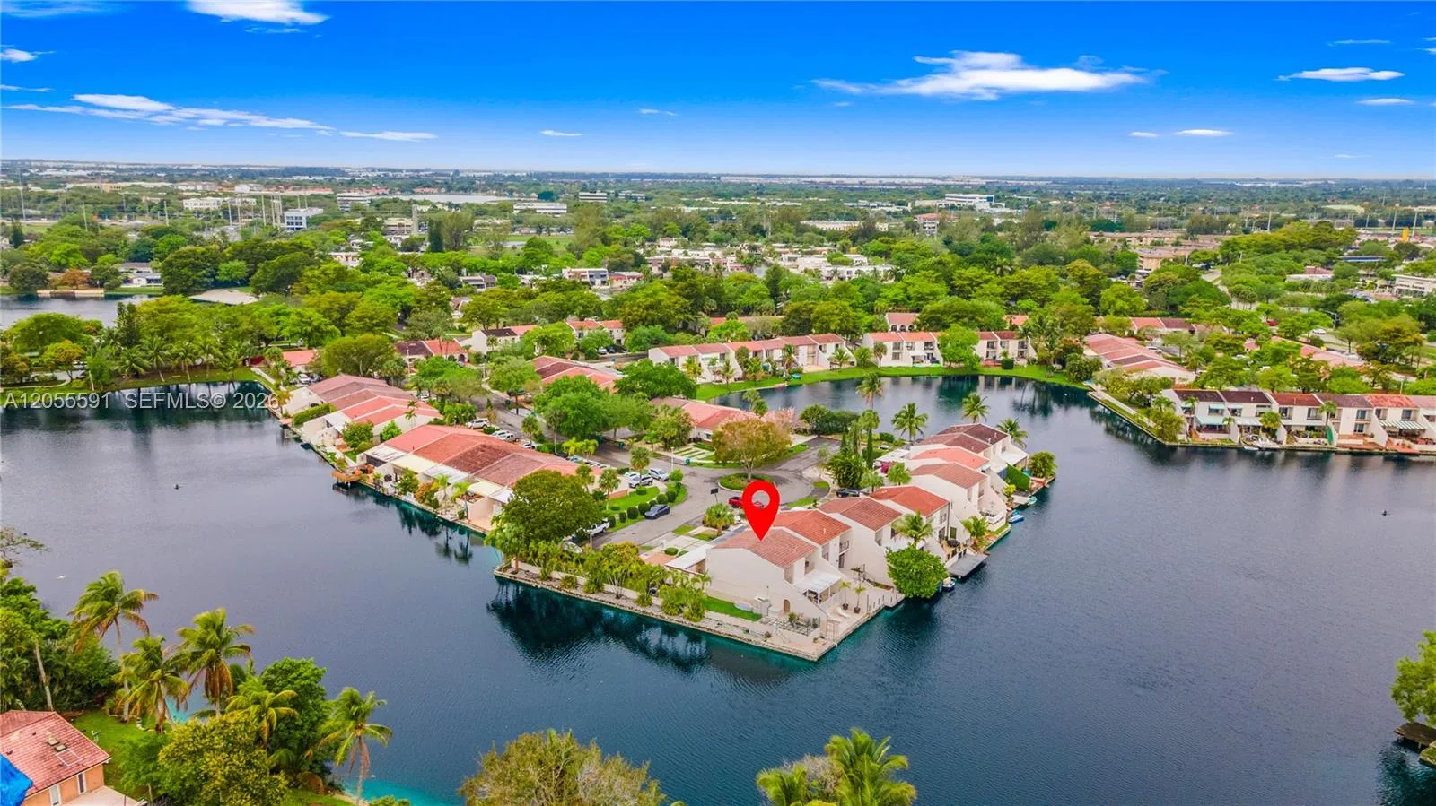 7282 Jacaranda Ln, Miami Lakes, FL 33014 photo 3
