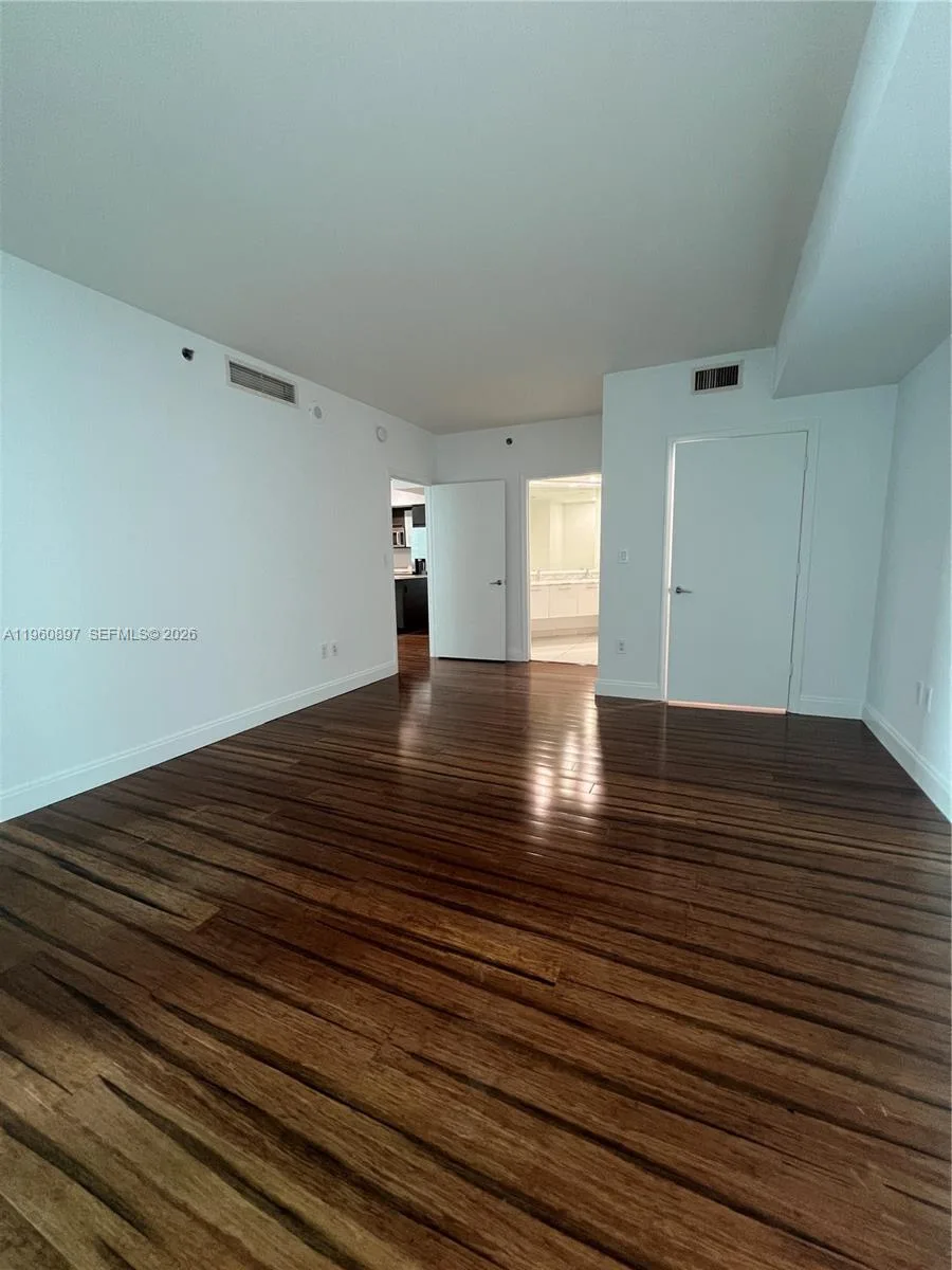 55 SE 6th St # 2307, Miami, FL 33131 photo 10