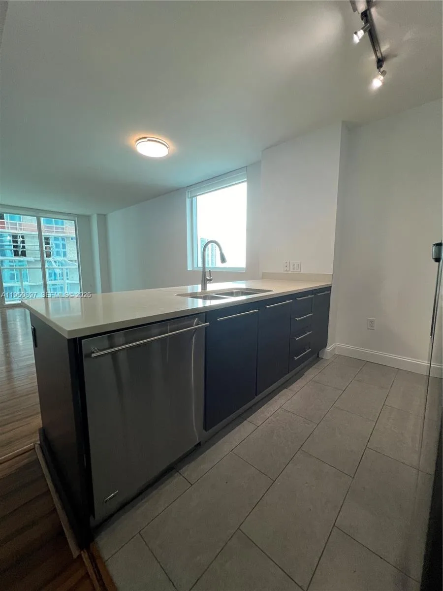 55 SE 6th St # 2307, Miami, FL 33131 photo 7