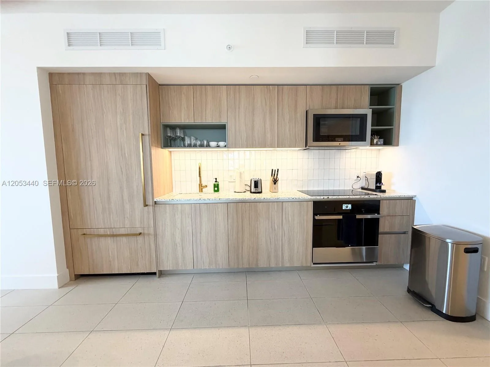 159 NE 6th St # 3215, Miami, FL 33132