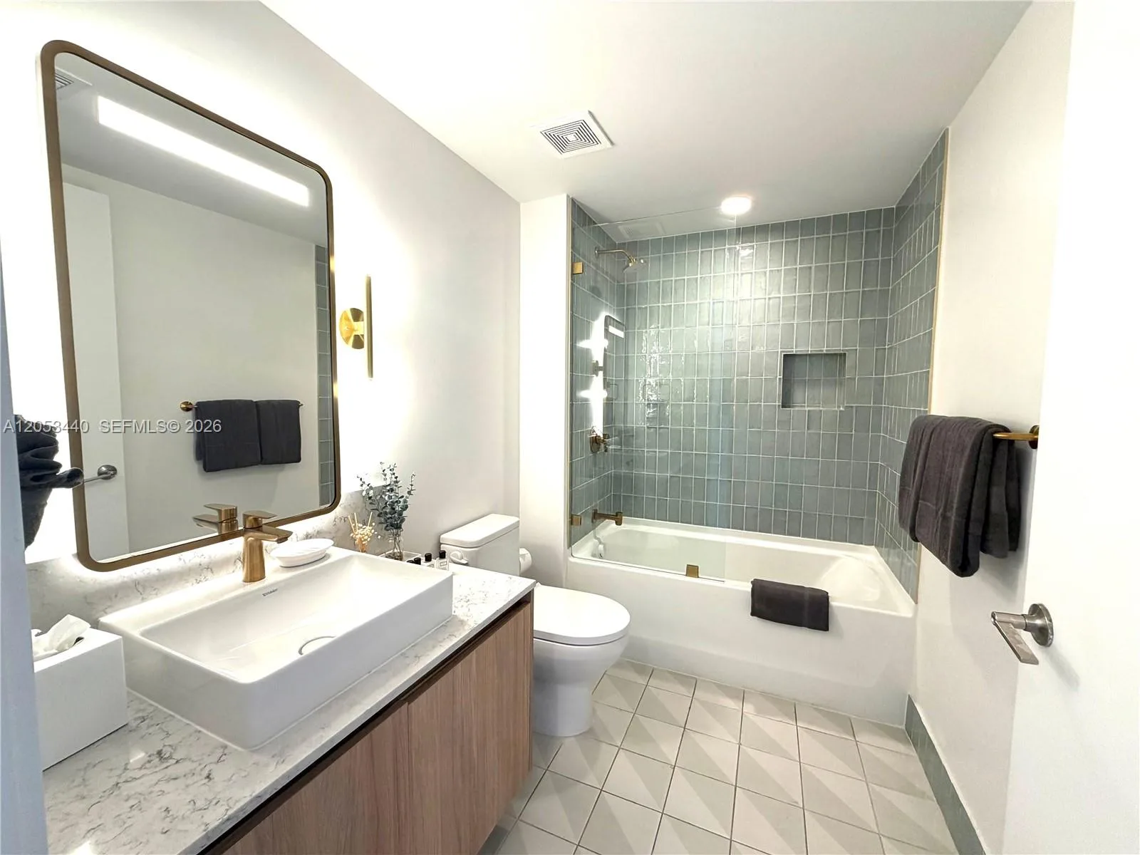 159 NE 6th St # 3215, Miami, FL 33132 photo 13