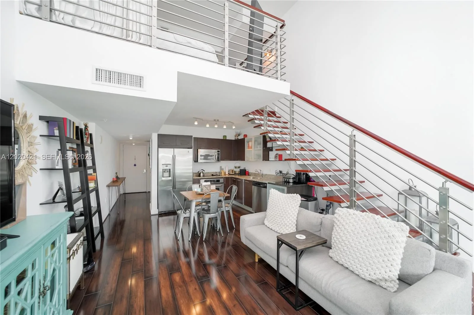 41 SE 5th St # 704, Miami, FL 33131