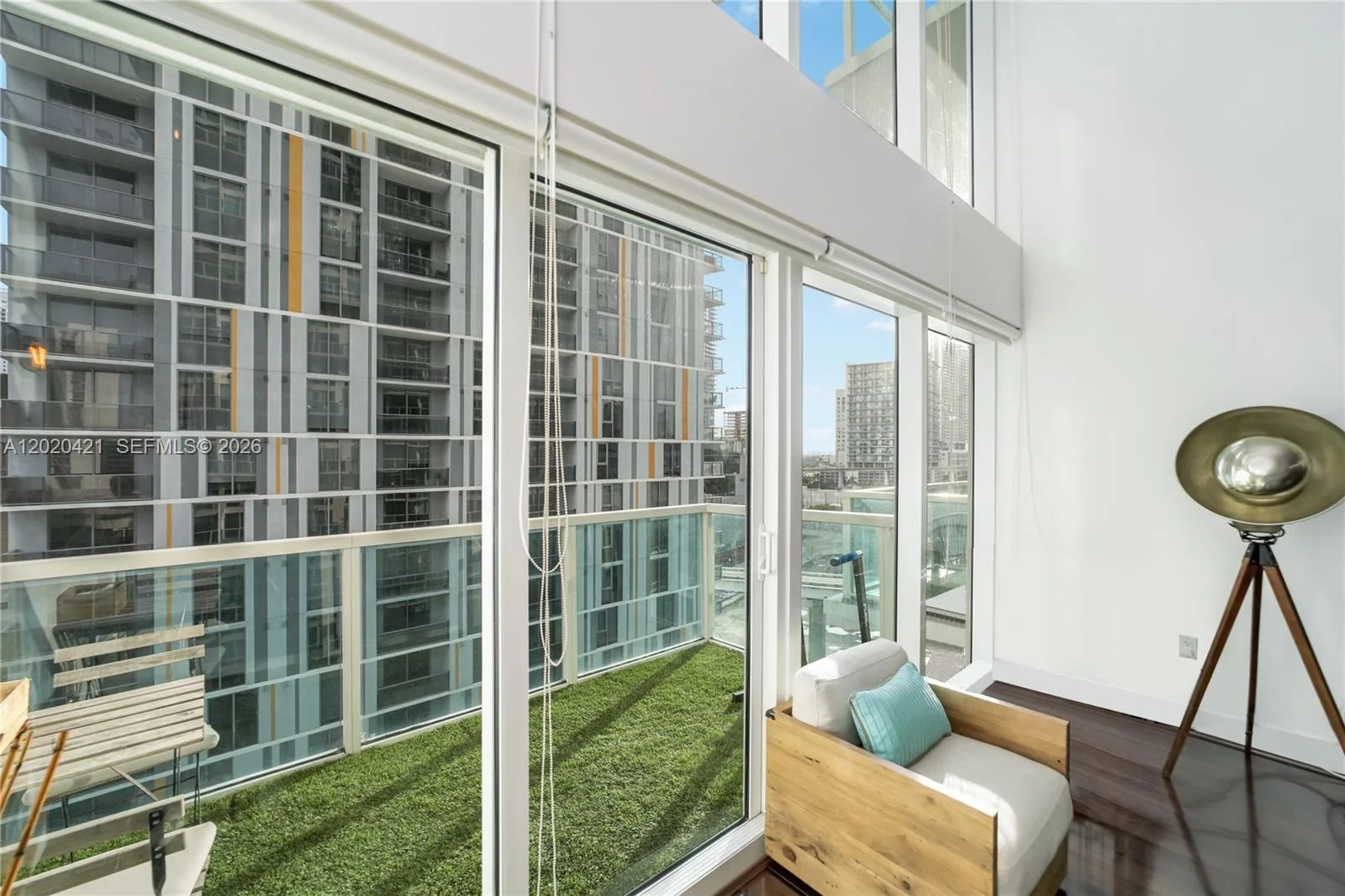 41 SE 5th St # 704, Miami, FL 33131 photo 9