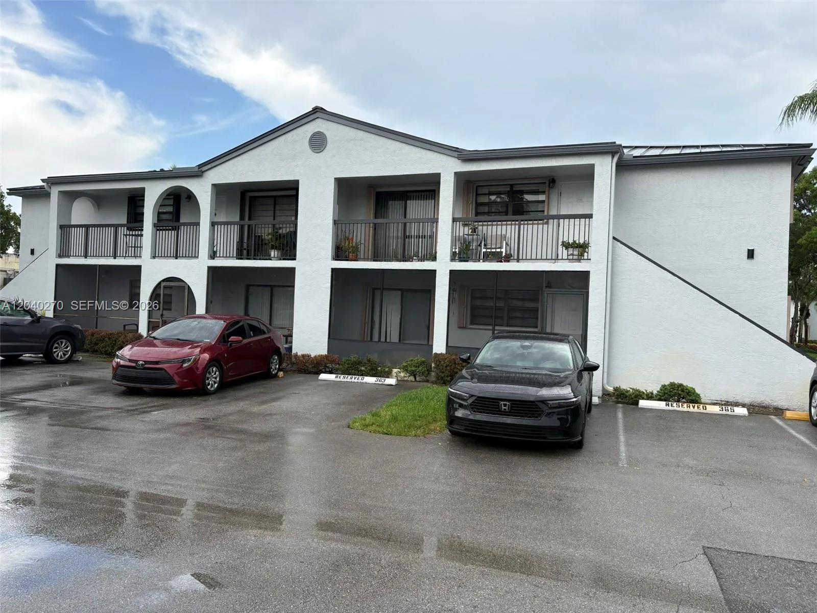 18350 Mediterranean Blvd # 2-27, Hialeah, FL 33015