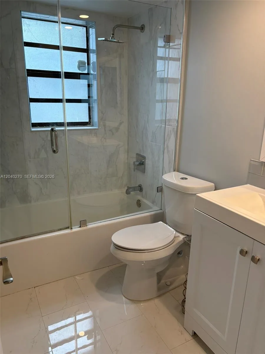 18350 Mediterranean Blvd # 2-27, Hialeah, FL 33015 photo 5