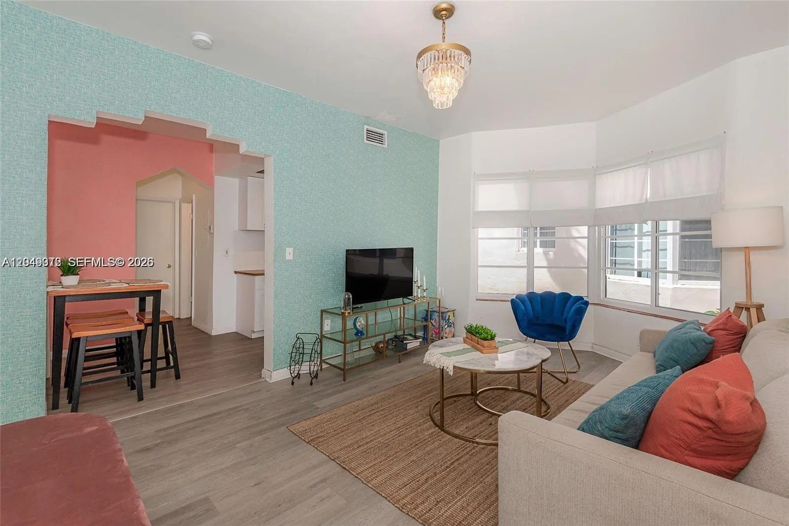 530 15th St # 104, Miami Beach, FL 33139 photo 2