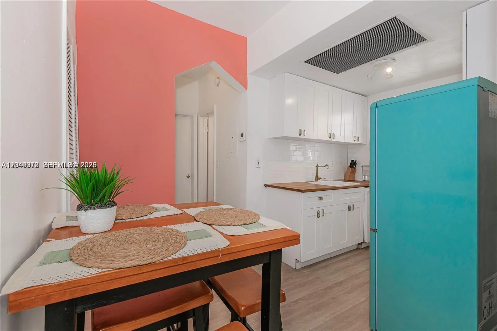 530 15th St # 104, Miami Beach, FL 33139 photo 3