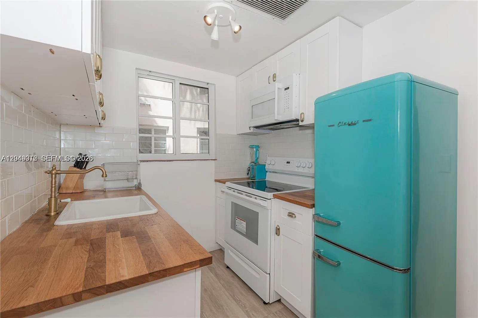 530 15th St # 104, Miami Beach, FL 33139 photo 4