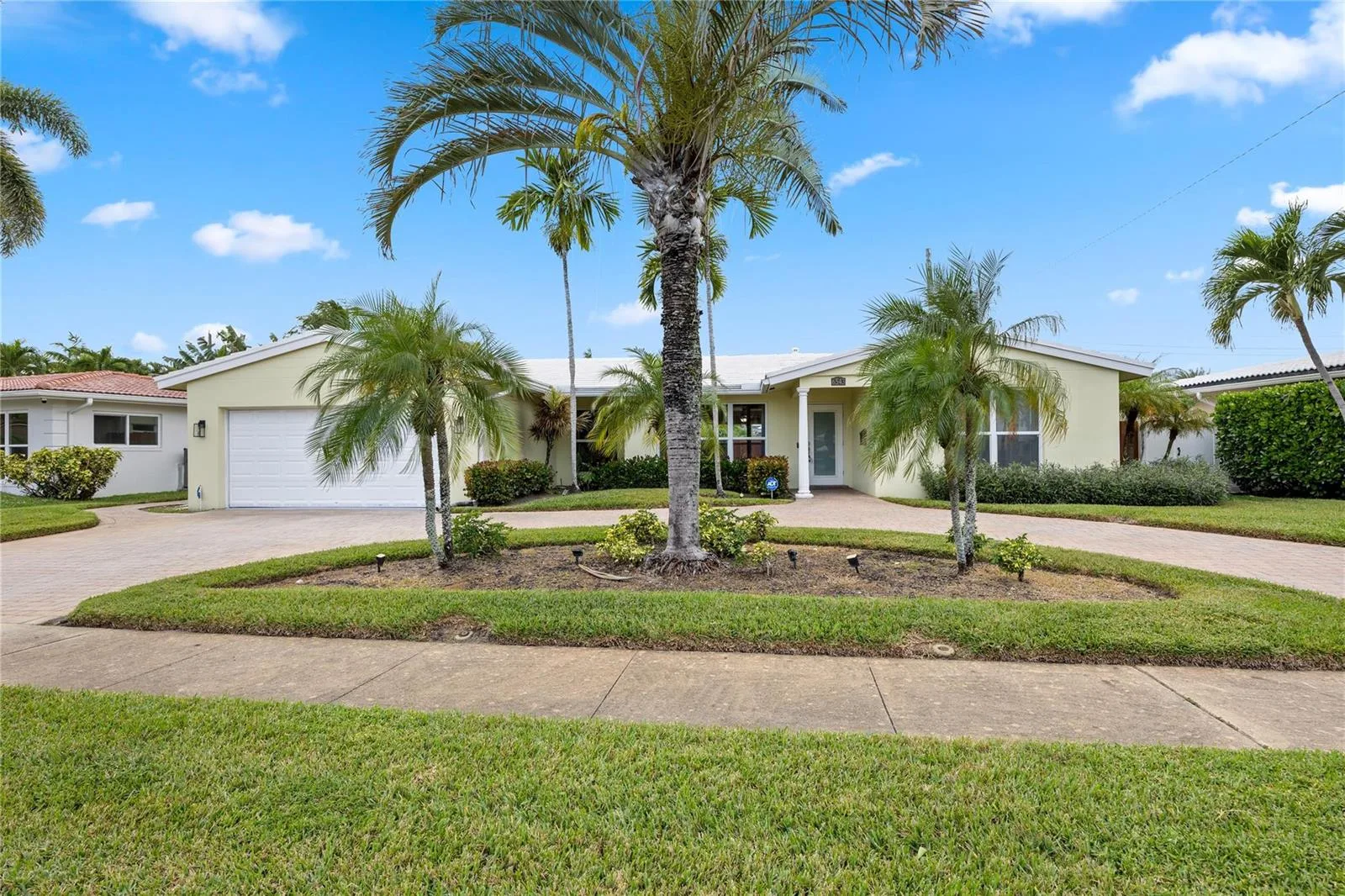 6543 NE 21st Road, Fort Lauderdale, FL 33308
