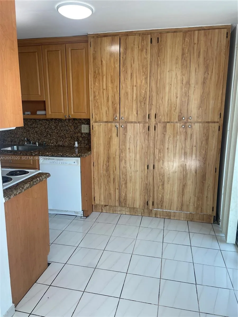 11780 SW 18th St # 510-2, Miami, FL 33175 photo 6