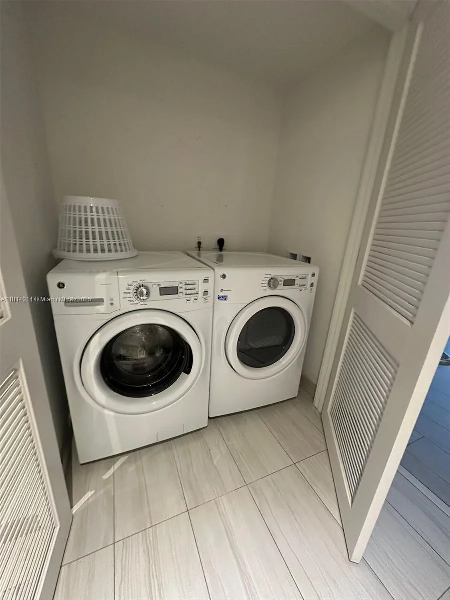 4010 S Ocean Dr # R1707, Hollywood, FL 33019 photo 10
