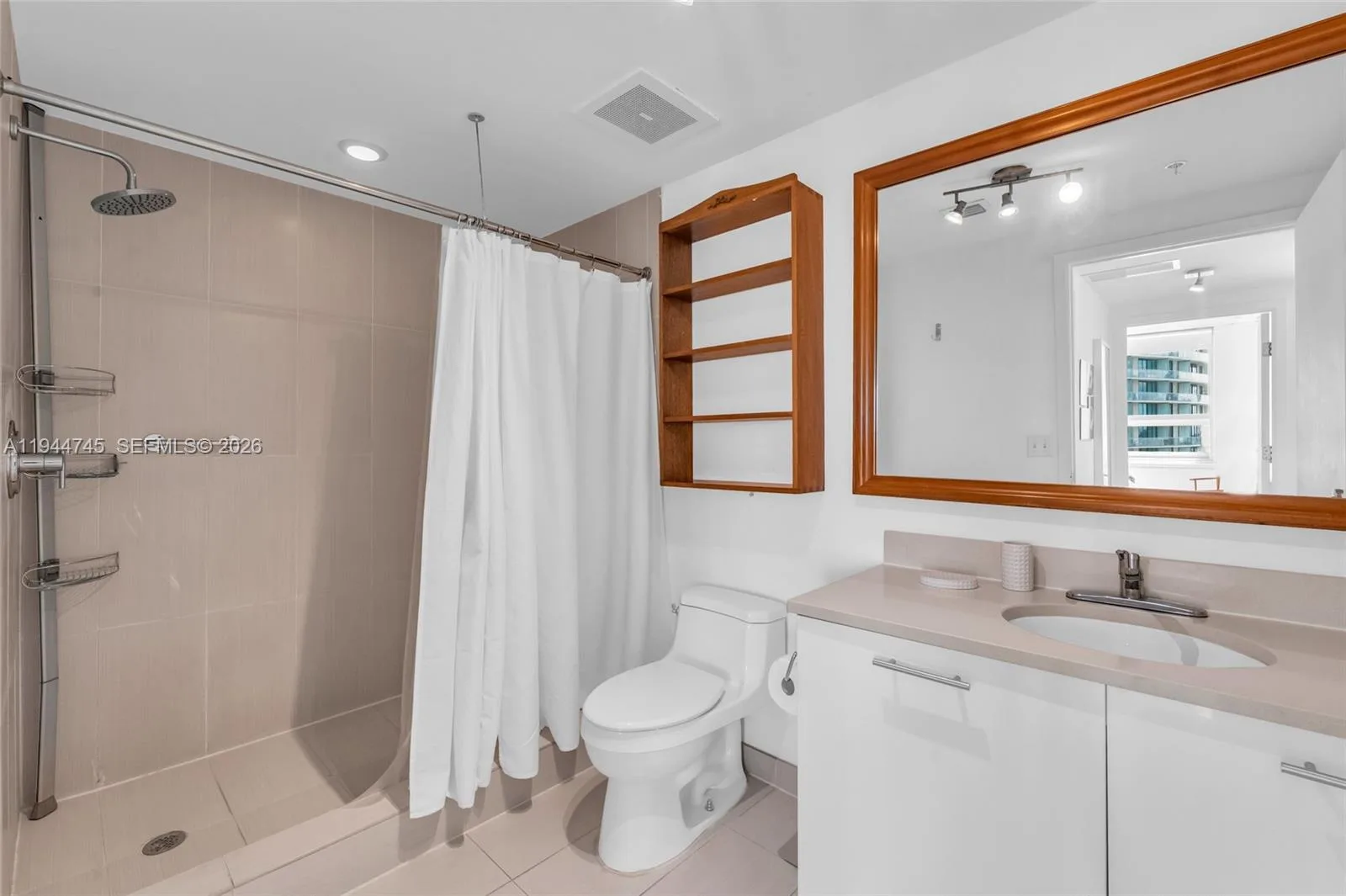3250 NE 1st Ave # 1120, Miami, FL 33137 photo 11