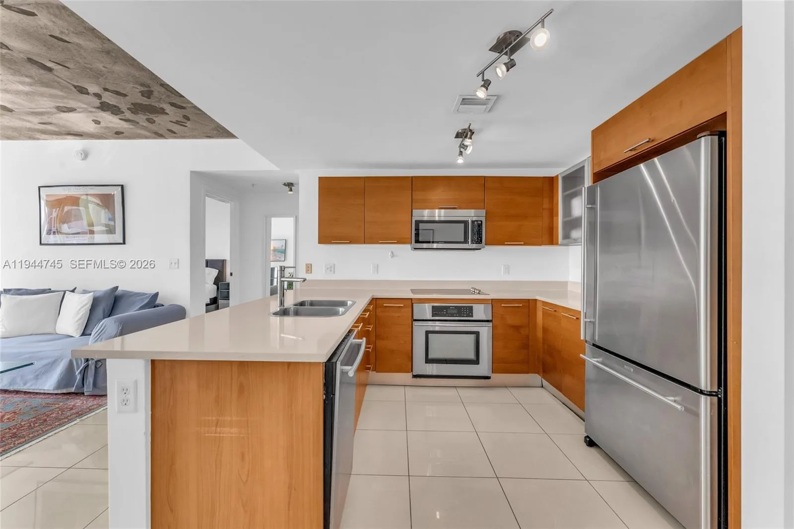 3250 NE 1st Ave # 1120, Miami, FL 33137 photo 4