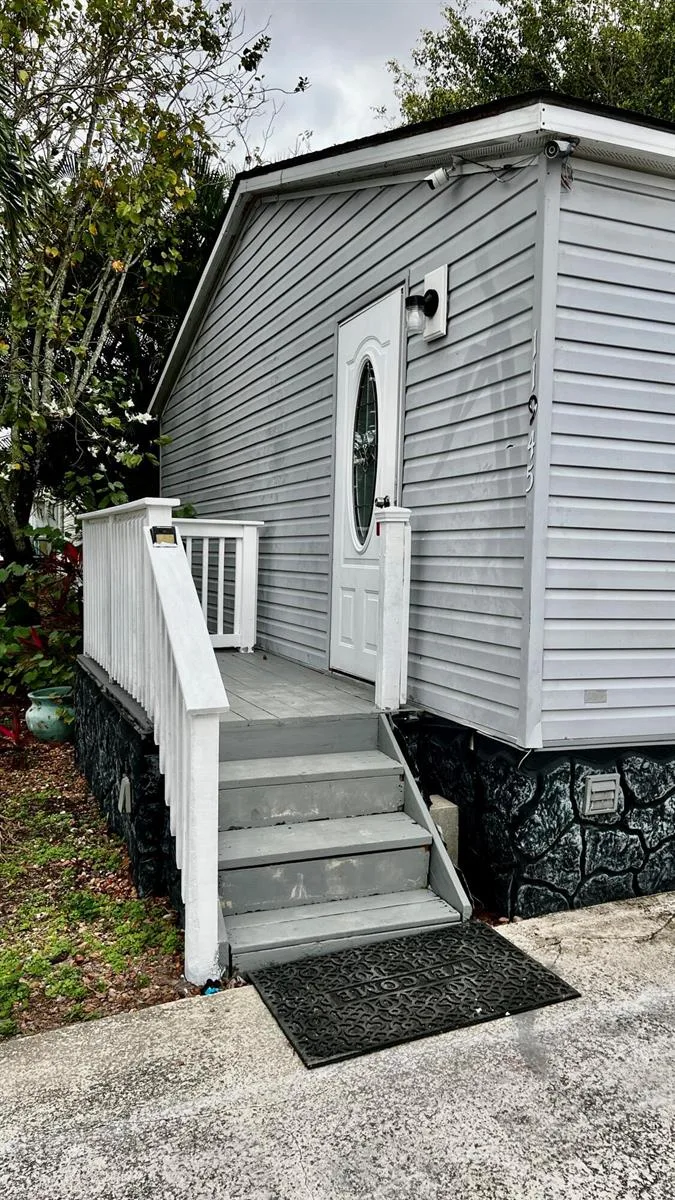 11945 FLOTILLA Place, FL 33428 — zdjęcie 2